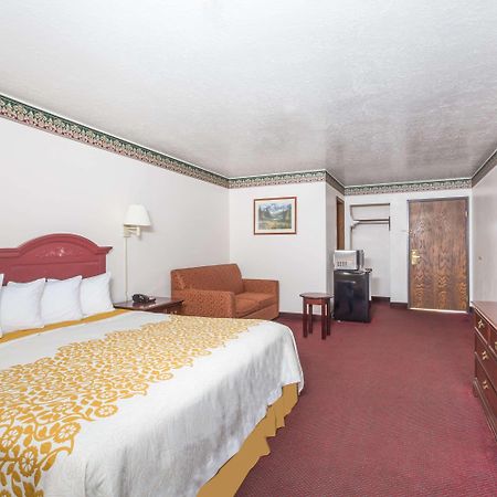 Days Inn By Wyndham Evanston Wy Esterno foto